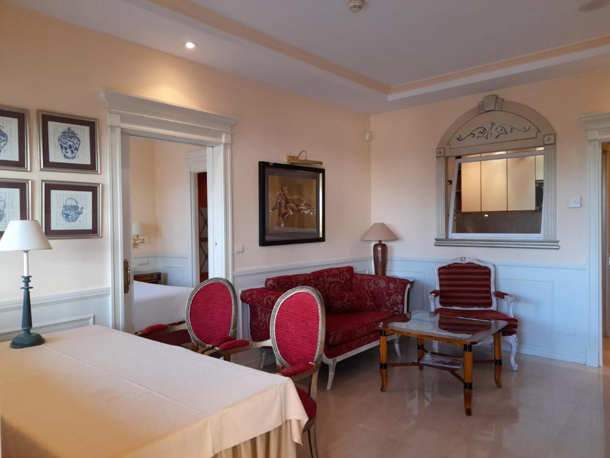Guadalpin Residences Marbella Exterior foto